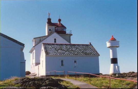 Struten fyr