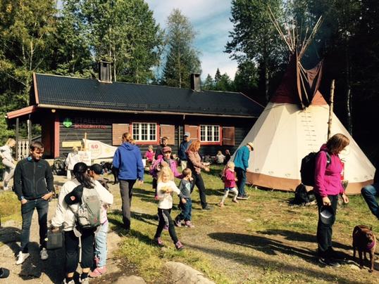 tipi mot hytta tipi mot hytta